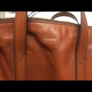 New-ish profesh classic fossil bag